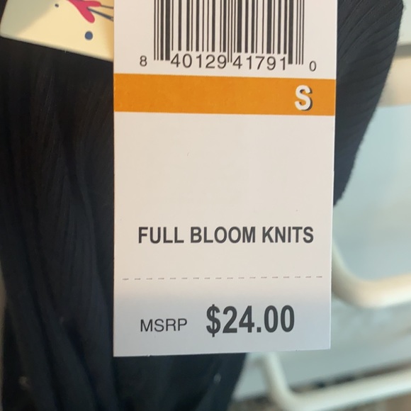 Juniors' Snap-Front Henley Top - Picture 4 of 4